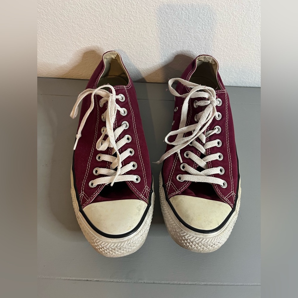 Converse All Star Retro Canvas Chuck Taylor Maroon Low Top Sneakers Sz 13W/11M